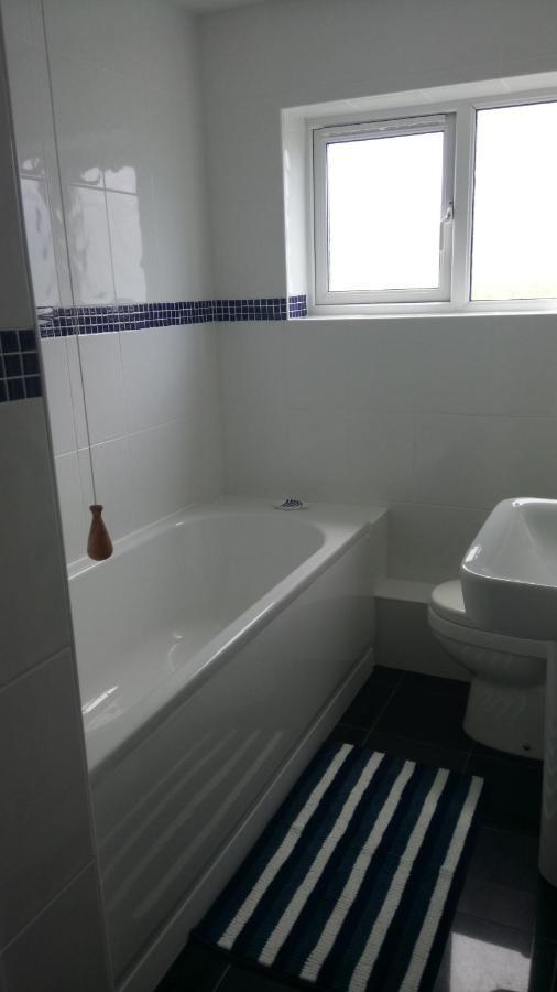 18 Widemouth Bay Village * Bude